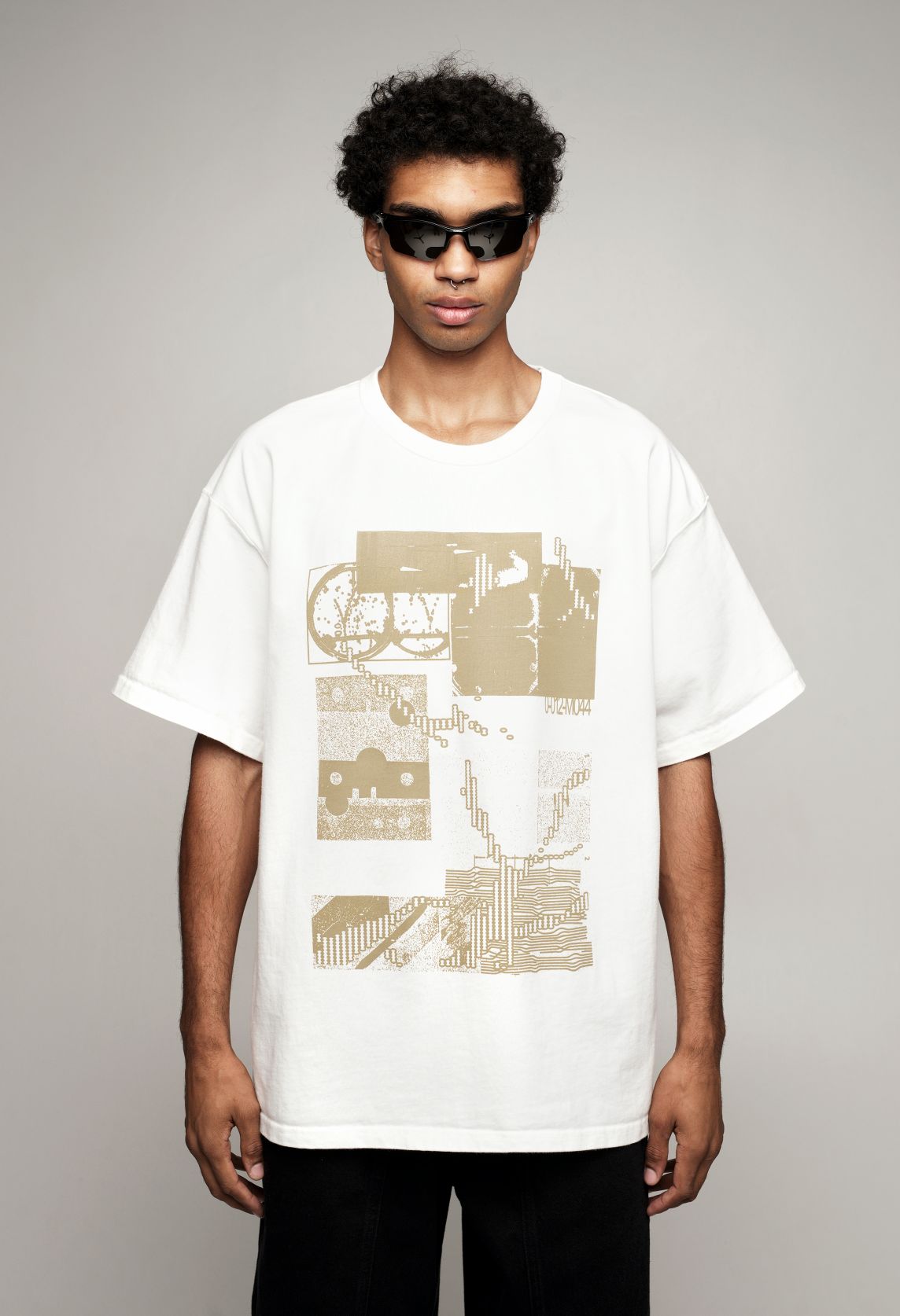 M-12-044 T-Shirt Oversize